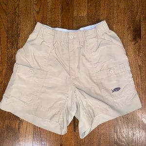 GUC Mens Aftco khaki tan fishing shorts-size 32